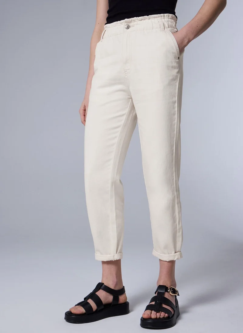 ماتلان Ecru Paperbag Jeans